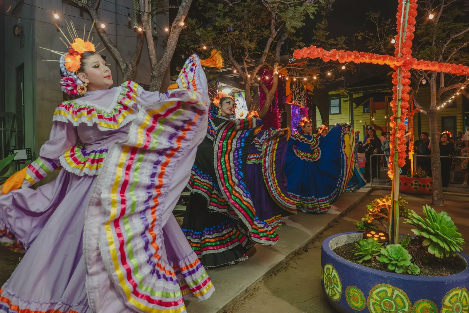 Noche de Mole fundraiser — mole tastings and community altars